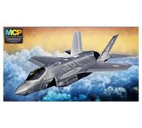 Academy USAF F-35A Lightning II Model Kit
