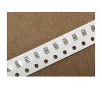 Accessori elettronici Accessori elettronici 100pcs 33nF Y5V Errore 20% 50V 0805 Condensatore ceramico multistrato con chip a film spesso SMD Dispositivi elettronici