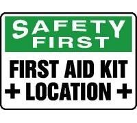 Accuform MFSD915VP - Segnale di sicurezza in plastica, "First Aid Kit Location", con grafica, lunghezza 25,4 x larghezza 35,6 x 0,1 cm, spessore verde/nero su bianco