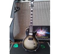 ADAM JONES -1979 GIBSON Les Paul Silverburst 1:4 Scala Riproduzione Chitarra~Axe