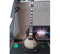 Adam Jones - 1979 Gibson Les Paul Silverburst Replica In Scala 1:4 - Axe Heaven