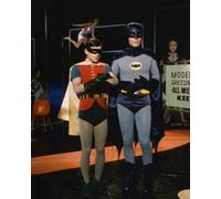 Adam West Come Batman / Bruce Wayne, Bu Poster Stampa 61x50.8cm Cool Pic 278416