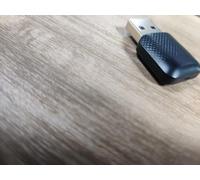 Adattatore wireless CarPlay 2025 aggiornato, Plug and Play, converte cablato di fabbrica in wireless, connessione stabile, connettore USB/tipo C, mini adattatore wireless Apple Carplay.