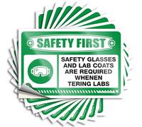 Adesivo Safety First Occhiali di sicurezza e cappotti da laboratorio per birra per uomo grotta e auto carina - Tazza per bicchiere impermeabile cartelli bar per casa bar divertente