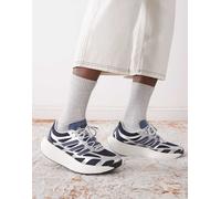 adidas - Adizero Aruku - Sneakers argento e blu navy-Bianco 43 1/3