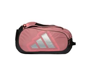 adidas Esplora la Nuova Frontiera delle Borse per Racchette La Racket Bag PROTOUR 2026 di adidas è progettata per accompagnarti in ogni partita di padel. Con uno scomparto principale per le racchette
