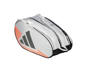 adidas La tua scelta perfetta per il padel La Racket Bag CONTROL White 2026 di adidas è la compagna ideale per ogni appassionato di padel. Questa borsa per racchetta non è solo elegante, ma anche estr