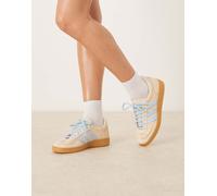 adidas Originals - Handball Spezial - Sneakers all'uncinetto color crema e blu chiaro con suola in gomma-Marrone 38 2/3