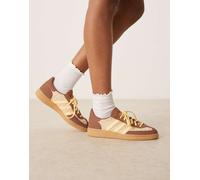 adidas Originals - Handball Spezial - Sneakers marroni e gialle con suola in gomma-Marrone 40