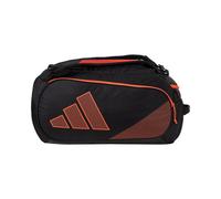 adidas Porta con te tutti gli accessori per il padel con la borsa per racchette Pro Tour 2.0 di adidas. Questa borsa offre spazio sufficiente per racchette, scarpe e accessori.La borsa porta racchette