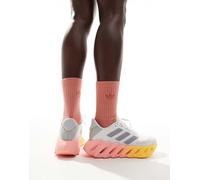 adidas - Running Switch FWD 2 - Sneakers bianche e arancioni-Bianco 36 2/3