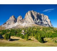 adrium Immagine in legno 40 x 30 cm: alte rocce taglienti e foreste. Valle di montagna all'ora del giorno. Paesaggio naturale. Paesaggio autunnale. Foto ad alta risoluzione. (206172487)