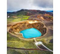 adrium Immagine poster 60 x 70 cm: vista aerea dell'Islanda. Paesaggio aereo sul lago nella valle del geyser. Paesaggio islandese dall'aria. Luogo famoso (138115301)