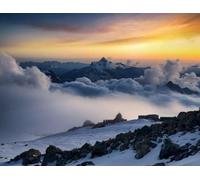 adrium Quadro su tela 70 x 50 cm: creste alte tra le nuvole all'alba. Splendido paesaggio panoramico (58782477)