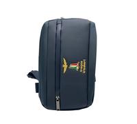 Aeronautica Militare Marsupio monospalla con chiusura zip. Dispone di diversi scomparti capienti, tasche interne, tasca esterna sul retro antiintrusione. 26x18x8cm. Non definito BLUE