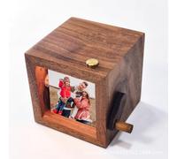 AESTHESTIFY Personalizzato 8 foto Flipbook Frame Animazione, macchina fotografica personalizzata meccanica a manovella Flipbook Box Immagine animata con luce, regalo per amante, lui la sua famiglia