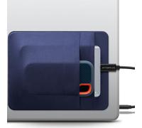 Afterplug Custodia a 2 Tasche per SSD e Hard Disk per Laptop, Adesivo 3M | Tasca elastica per HDD da 2,5 pollici e SSD | 15 x 12 cm | Scomparto separato per cavi | Cinghia di sicurezza integrata