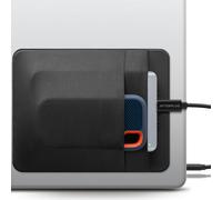 Afterplug Custodia a 2 Tasche per SSD e Hard Disk per Laptop, Adesivo 3M | Tasca elastica per HDD da 2,5 pollici e SSD | 15 x 12 cm | Scomparto separato per cavi | Cinghia di sicurezza integrata