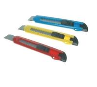 Agendepoint.it - Cutter Taglierino In Plastica Lama 18 Mm Cutter Tagliacarte 12 Pezzi Con Blocco Sicurezza