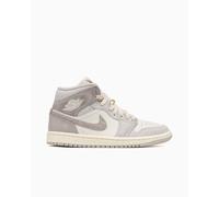 Air Jordan Women's 1 Mid SE