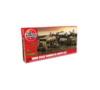Airfix WWII USAAF 8th Air Force Bomber Resupply 1:72 Kit modello militare in plastica, piccolo