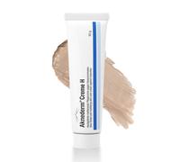 Aknederm Creme H è un prodotto di base per il trattamento delle macchi