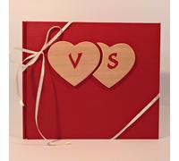 Album fotografico innamorati ROSSO leather + cuori legno intrecciati e iniziali