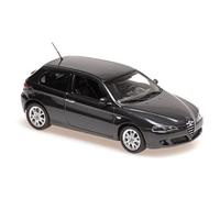 Alfa Romeo 147 2005 nero met. modello di auto 940120561 Maxichamps 1:43