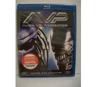 Alien vs. Predator (Blu-ray) Sanaa Lathan Lance Henriksen Ian Whyte Raoul Bova