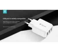 Alimentatore da muro con tre uscite USB 3.4 Amper