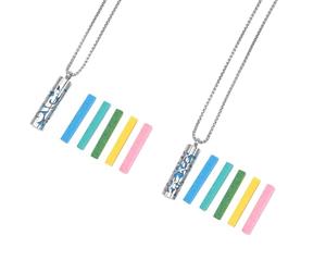 Alipis Set 2 Collane da Uomo in Acciaio Inox Medaglioni Diffusori per Aromaterapia Ciondoli Hip-Hop Leggeri Contenitore Olio Essenziale Gioielli Eleganti per Colore Colore Casuale