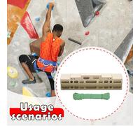 Allenamento per la parte superiore del corpo con trave da arrampicata e