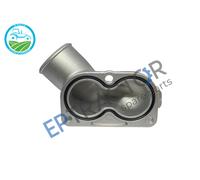 Alloggiamento termostato R122196 adatto a John Deere 8100, 8110, 8200, 8210, ...