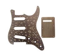 Alnicov 62 Pickguard 11 fori Stratocaster Pickguard SSS Guitar Pick Guard per sostituzione Fender Stratocaster Standard