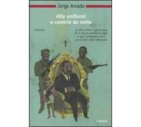 Alte uniformi e camicie da notte