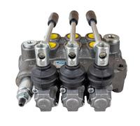 Ama Distributore oleodinamico basic per trattori da 3/8” e con 3 leve: Distributore oleodinamico a doppio effetto con ritorno a molla, Portata 40 L/min, Pressione massima 180 bar