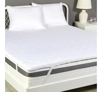 Amazon Basic Coprimaterasso, Interno in Comoda Schiuma, Traspirante, Lavabile in Lavatrice, Queen Size, Spessore 6cm, 140cm x 200cm, Bianco