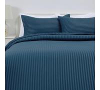 Amazon Basics Set copripiumino Matrimoniale in microfibra, 3 pezzi, copripiumino da 240 x 220 cm e 2 federe da 50 x 80 cm, blu navy, a righe