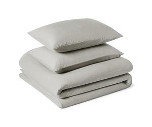 Amazon Basics Set Copripiumino Matrimoniale in Microfibra Prelavata, Extra Morbido con Effetto Naturale Arricciato, Non Necessita Stiratura, Copripiumino da 240x220 cm e 2 Federe da 50x80cm, Grigio