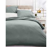 Amazon Basics Set copripiumino Una Piazza e Mezza in microfibra, 3 pezzi, copripiumino da 200 x 200 cm e 2 federe da 80 x 80 cm, Grigio Scuro, a righe
