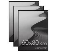 Americanflat Set di 3 Cornici 60x80 cm - Cornici per Foto con Bordo Sottile Nero e Plexiglass - Cornici Nere con Ganci Integrati sul Retro per Appenderle in Orizzontale o Verticale