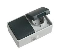 Amig - Interruttore semplice da sovrapporre con base Schuko impermeabile IP54 con coperchio Mod.3620 - Pulsante + Presa adatta per esterni ed interni - Ideale per terrazze, giardini, garage o