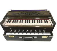 Amilav Collections Strumento musicale indiano 9 Tappi Armonio Portatile con Chudidaar Bellow 42 Pulsante 2 Reed Bass Maschio Reverse Accoppiatore Indietro Fatto Legno