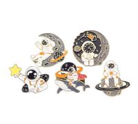 Amosfun Set 5 Spille da Abito Astronauta in Lega di Metallo, Spilla da Cappello Unisex Smalto Colorato, Accessori Moda per Zaini, Giacche e Sciarpe, Stile Cartone Animato e Adulti