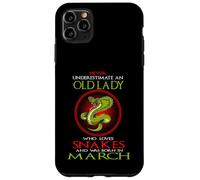 An Old Lady Who Loves Snakes Was Born In March Birthday Custodia per iPhone 11 Pro Max