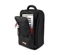 Analogue Cases TRAKPACK Backpack, zaino per attrezzature (robusto zaino da trasporto, per produttori e DJ, con 3 strati e 11 tasche, adatto per MPC Live 2, Push 3 e altro)