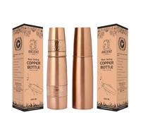 ANCIENTIMPEX Set di 2 bottiglie d'acqua in rame con bicchieri in rame per benefici ayurvedici, capacità 900 ml