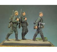 ANDREA MINIATURES S5-S01 - GERMAN INFANTRY WALKING • SET 1 - 54mm METAL KIT