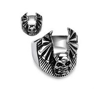Anello da Cavaliere Uomo Acciaio Cranio Teschio Ala Biker Gotico Nuovo 10643