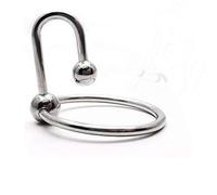 Anello da uomo per lo sport che fissa gli accessori per l'allenamento.